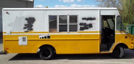 12 point signworks, truck wrap, food truck wrap, custom vehicle wrap, bistro-to-go, bistro truck
