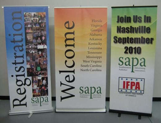 retractable banners, trade show, promotional displays