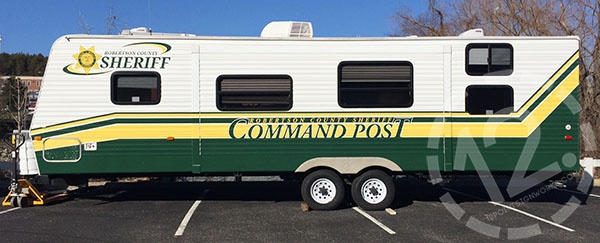 The full side view of the Robertson County Sheriff's Office Command Post partial wrap. 12-Point SignWorks - Franklin TN