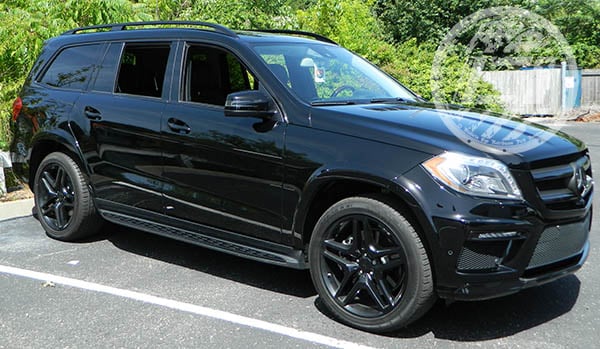 Mercedes-Benz GL550 with a chrome delete package. Limitless Auto Wraps - 12-Point SignWorks - Franklin, TN