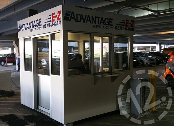 Updated header graphics on the Advantage kiosk at the Nashville Airport. 12-Point SignWorks