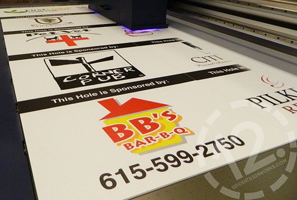 Yard signs being printed on our Vanguard VR5D flatbed UV printer. 12-Point SignWorks - Franklin TN