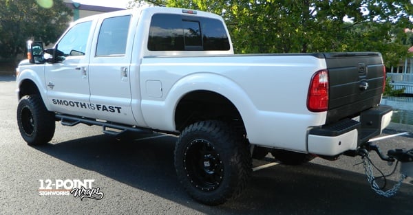 Wrapped tailgate on the SMOOTHISFAST F-350. 12-Point SignWorks